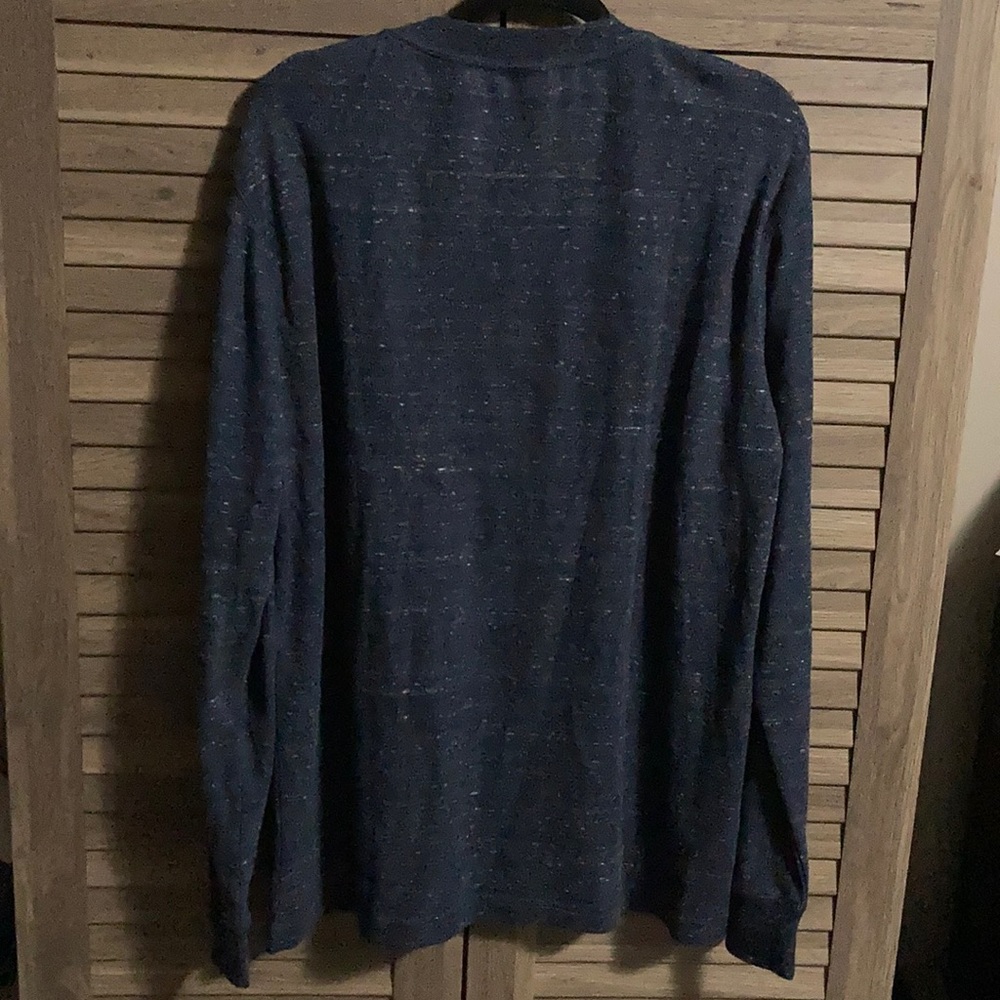 NWT Men’s St. John’s Bay Henley - Picture 3 of 5